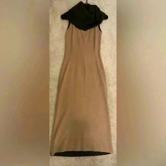 Authentic dolce and Gabbana size 28/42 fits like a size small dress - Picture 1 of 5